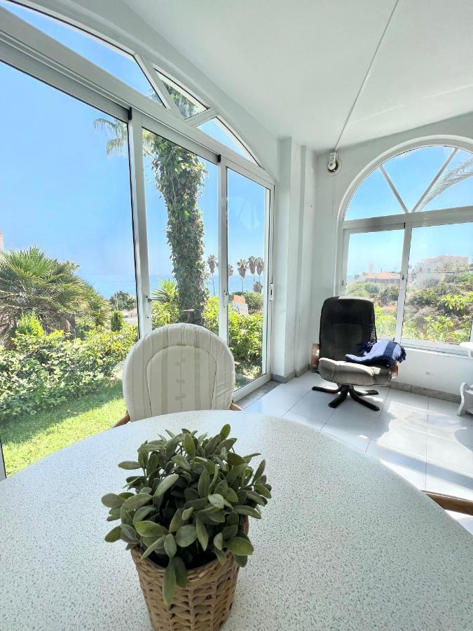 Fabulous Vacation In A 2 Bedroom Townhouse With 2 Terraces Overlooking The Sea, Suitable For 6 People 3 Swimming Pools Tennis And 200 Mts From The Sea El Faro Eksteriør billede