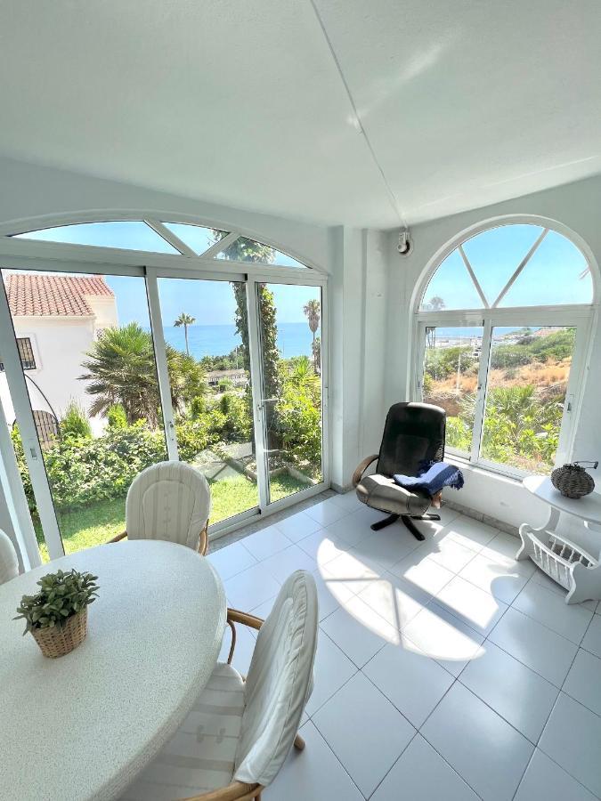 Fabulous Vacation In A 2 Bedroom Townhouse With 2 Terraces Overlooking The Sea, Suitable For 6 People 3 Swimming Pools Tennis And 200 Mts From The Sea El Faro Eksteriør billede
