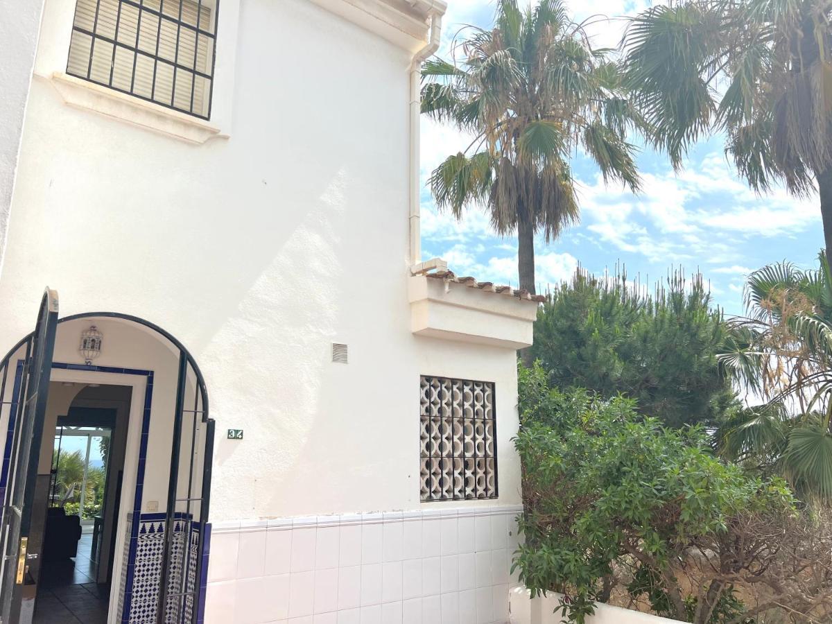 Fabulous Vacation In A 2 Bedroom Townhouse With 2 Terraces Overlooking The Sea, Suitable For 6 People 3 Swimming Pools Tennis And 200 Mts From The Sea El Faro Eksteriør billede