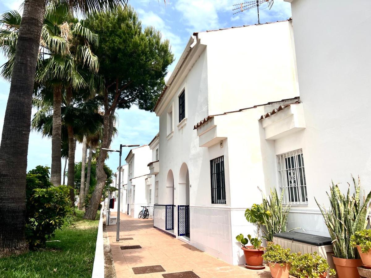 Fabulous Vacation In A 2 Bedroom Townhouse With 2 Terraces Overlooking The Sea, Suitable For 6 People 3 Swimming Pools Tennis And 200 Mts From The Sea El Faro Eksteriør billede