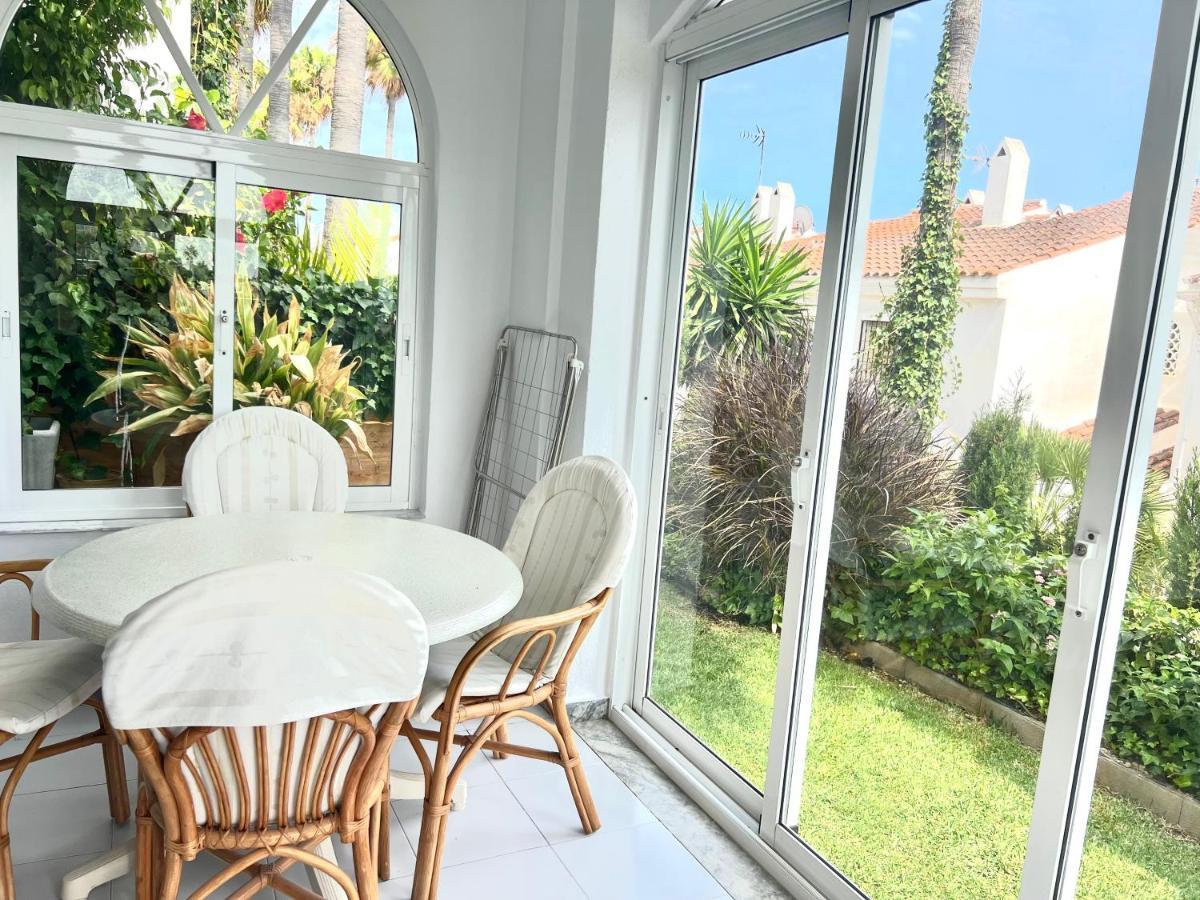 Fabulous Vacation In A 2 Bedroom Townhouse With 2 Terraces Overlooking The Sea, Suitable For 6 People 3 Swimming Pools Tennis And 200 Mts From The Sea El Faro Eksteriør billede