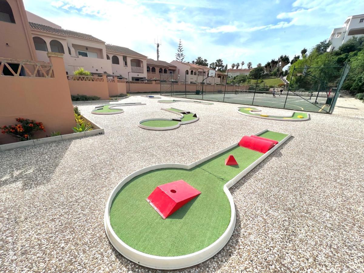 Fabulous Vacation In A 2 Bedroom Townhouse With 2 Terraces Overlooking The Sea, Suitable For 6 People 3 Swimming Pools Tennis And 200 Mts From The Sea El Faro Eksteriør billede