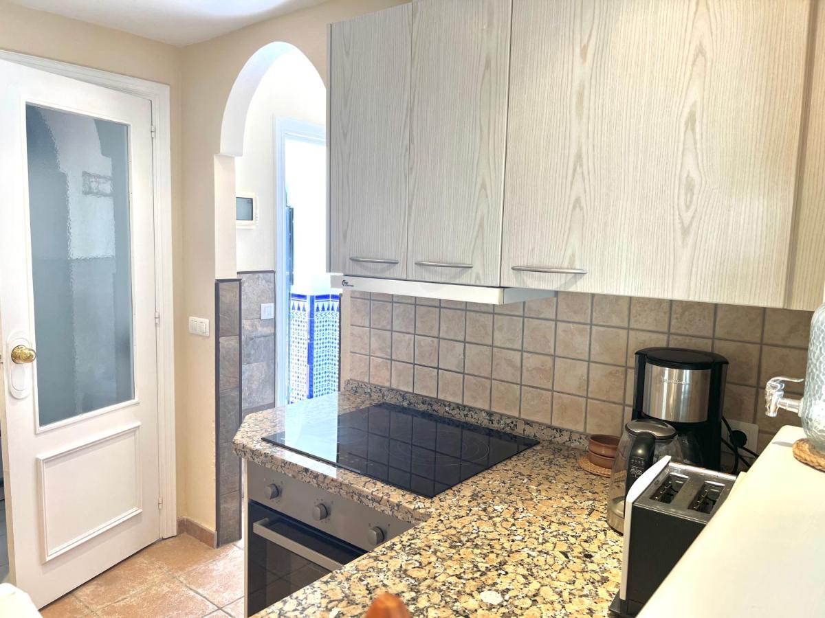 Fabulous Vacation In A 2 Bedroom Townhouse With 2 Terraces Overlooking The Sea, Suitable For 6 People 3 Swimming Pools Tennis And 200 Mts From The Sea El Faro Eksteriør billede