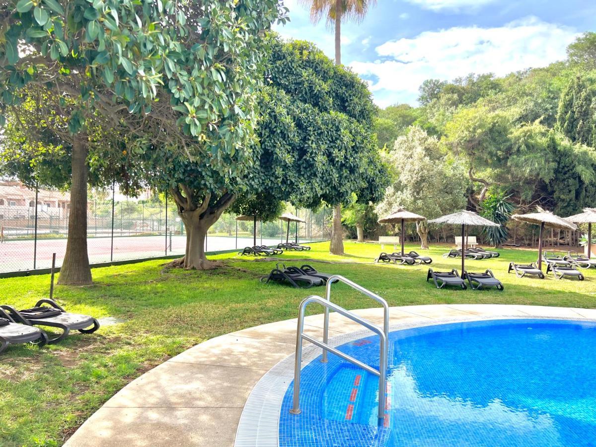 Fabulous Vacation In A 2 Bedroom Townhouse With 2 Terraces Overlooking The Sea, Suitable For 6 People 3 Swimming Pools Tennis And 200 Mts From The Sea El Faro Eksteriør billede